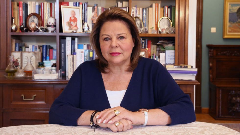 louka katseli
